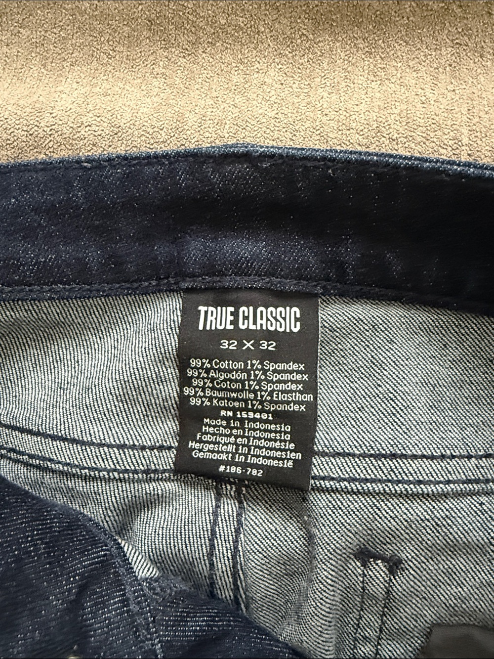 Men's Slim Jeans in Dark Indigo - Picture 2 of 3
